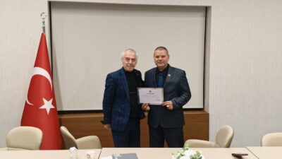 Türkiye Yazarlar Birliği İzmir şubesince Vefatının seni- devriyesi münasebetiyle Şehit