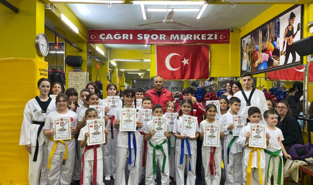 30 YILI AŞAN SPOR TECRÜBESİ

Kulüp Başkanlığı ve Baş Antrenörlüğünü Milli