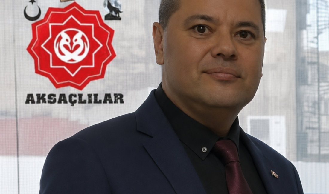 “FETÖ’NÜN BİTTİĞİNİ DÜŞÜNMEK BÜYÜK HATA OLUR”

Bereket, açıklamasında geçmişte yaşananların unutulmaması